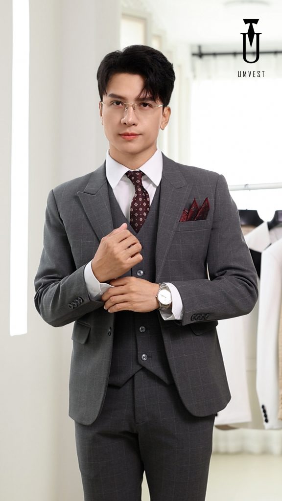 Vest Nam Màu Xám Đậm Caro với những điểm nhấn đặc biệt