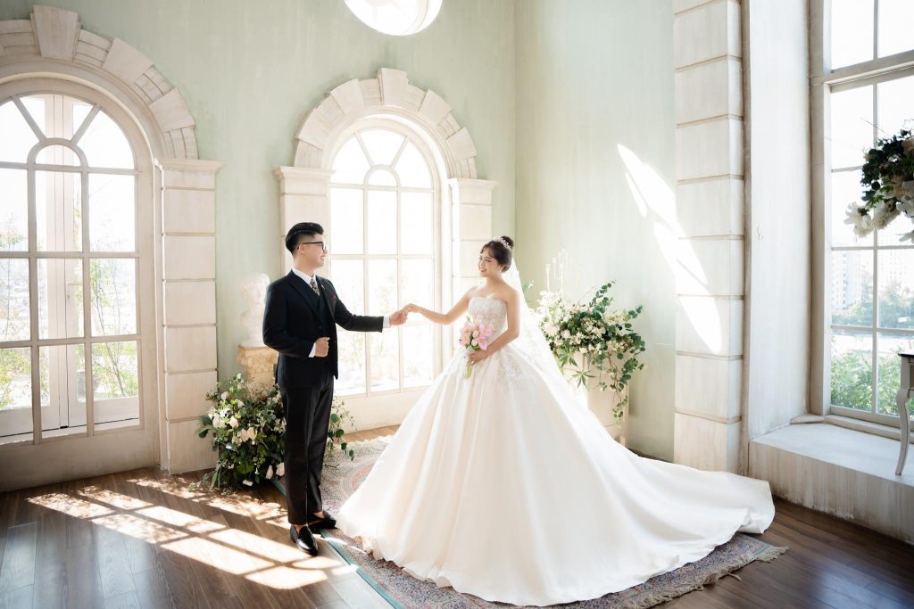 Trở thành bạch mã hoàng tử với mẫu mã vest đa dạng